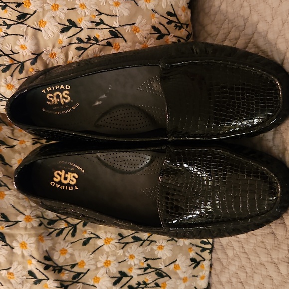 SAS Shoes - SAS BLACK CROC WOMENS SIZE 11 WW
